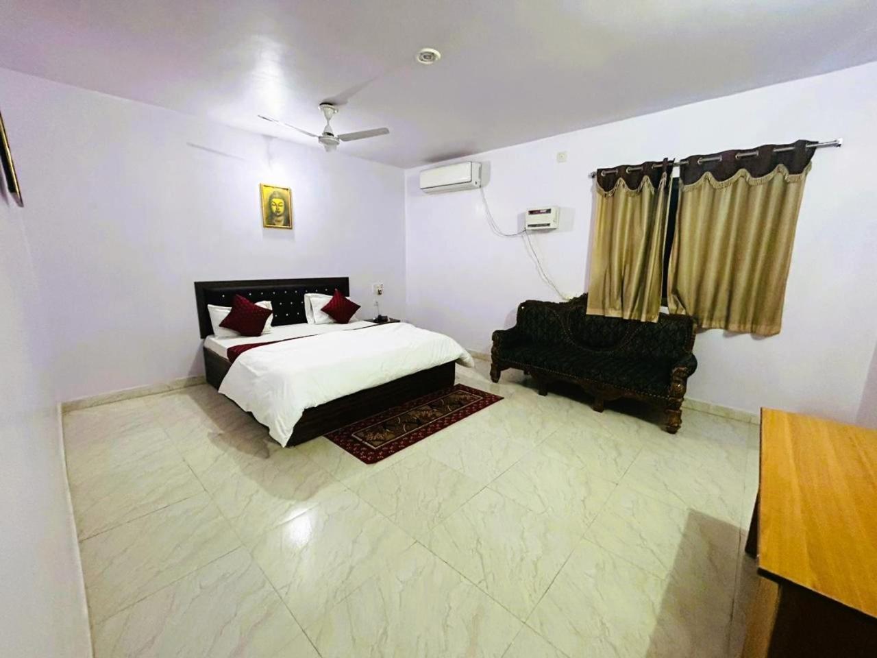 Hotel Maurya Vihar Bodhgaya Zewnętrze zdjęcie