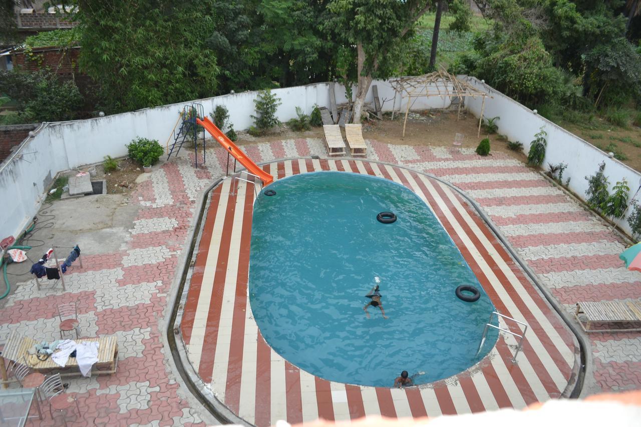 Hotel Maurya Vihar Bodhgaya Zewnętrze zdjęcie
